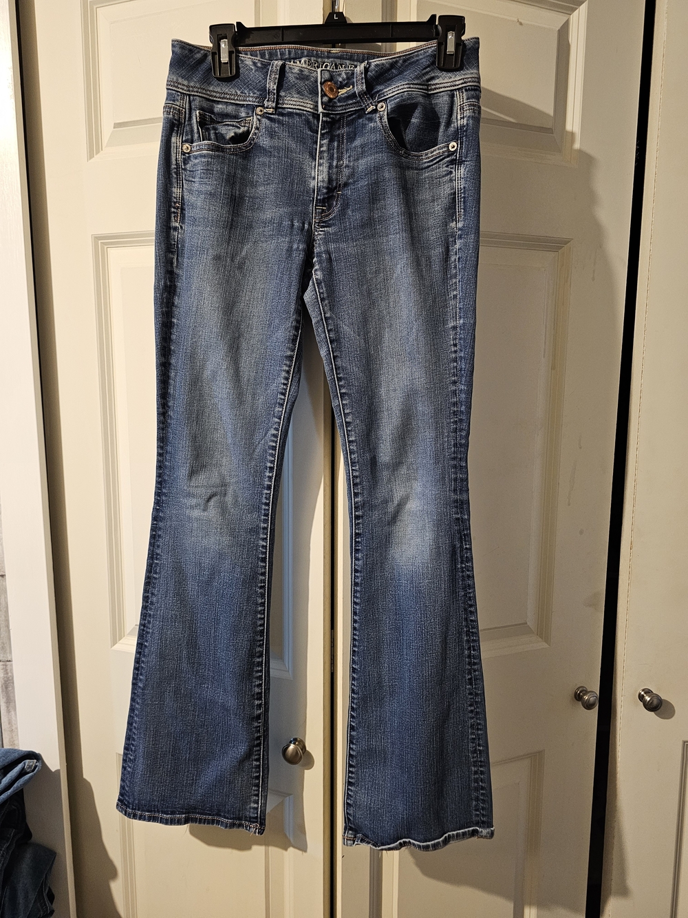 American Eagle Outfitters Medium Blue Flare Jeans